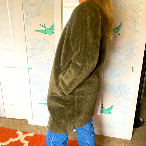 Green faux fur jacket - Picture 3 of 5